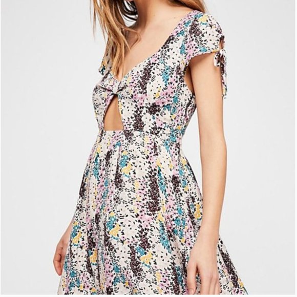Free People Dresses & Skirts - Free People Miss Right Cut Out Mini Dress Size L